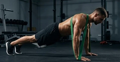 Kỹ thuật chống đẩy hiệu quả với sự hỗ trợ của dây kháng lực chuyên dụng