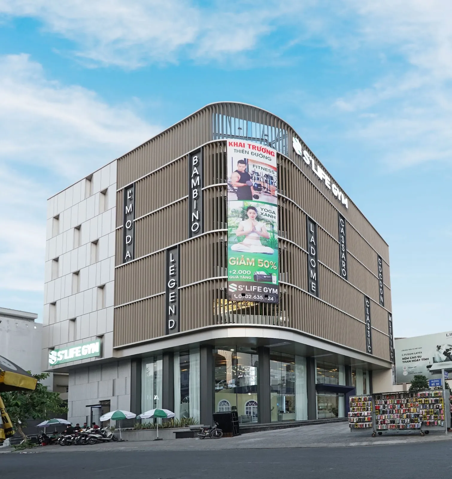 Không gian sang trọng và hiện đại tại S'Life Gym