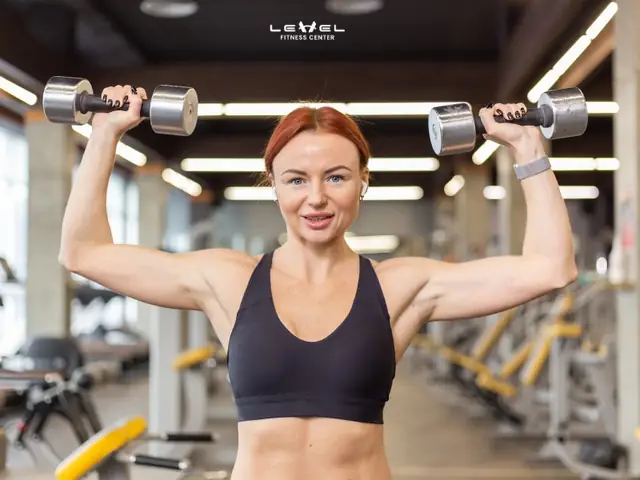 Các Bài Tập Tay Cho Nữ Tại Phòng Gym Các Bài Tập Tay Cho Nữ Tại Phòng Gym