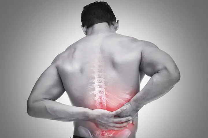 Chấn Thương Lưng Khi Tập Gym
